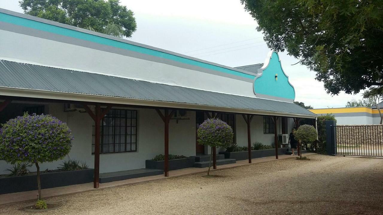 אדו Beyond Cui Bono Guesthouse מראה חיצוני תמונה