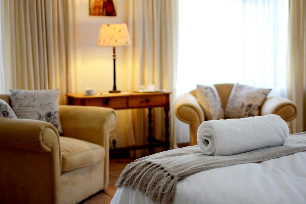 אדו Beyond Cui Bono Guesthouse מראה חיצוני תמונה